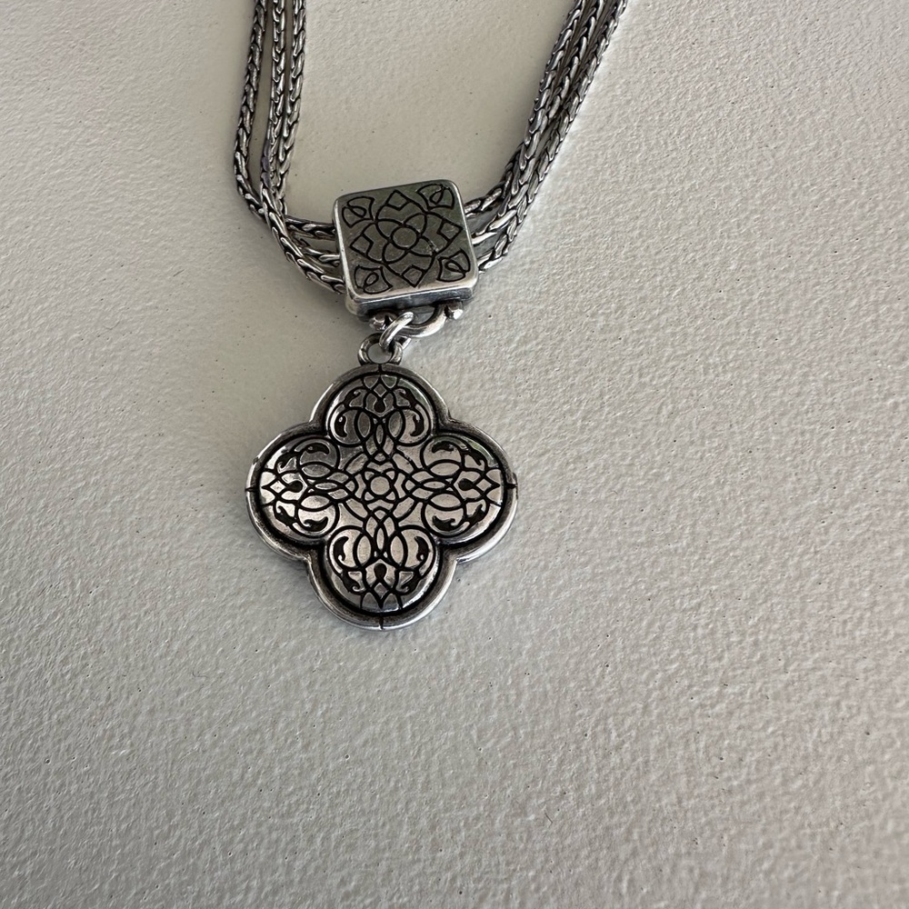 Brighton Neclace